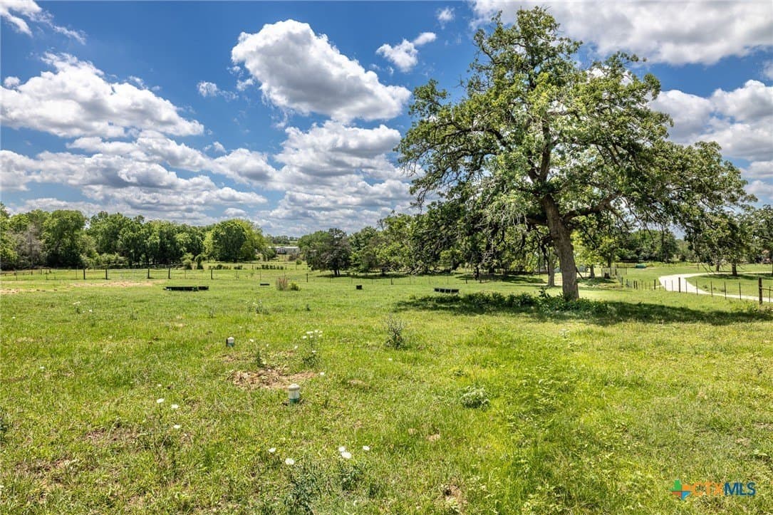 30.03 acres in Gonzales County - photo 38