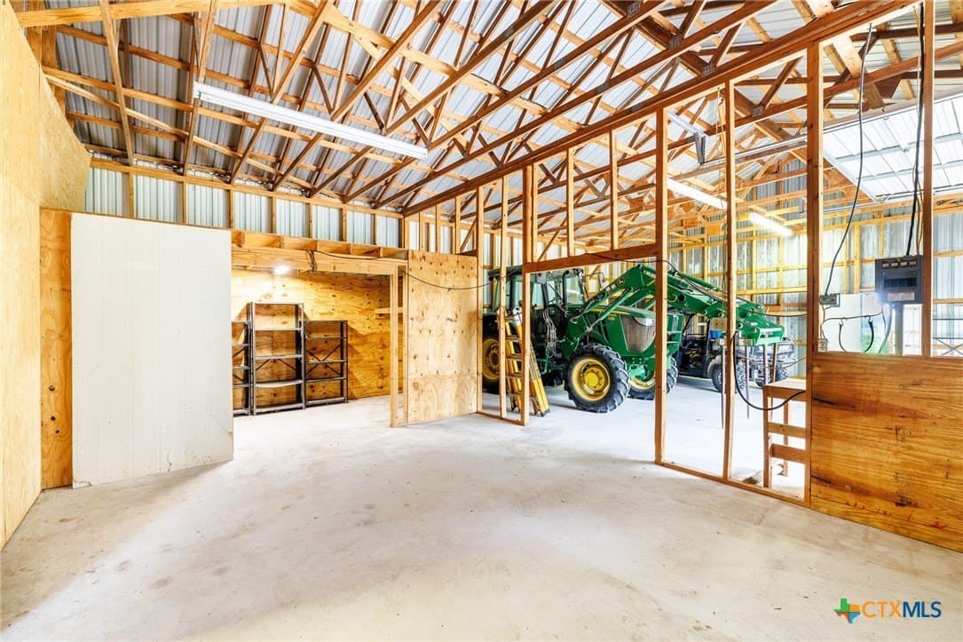 30.03 acres in Gonzales County - photo 32