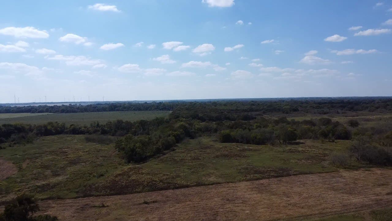 1,220 acres in Navarro County - photo 23