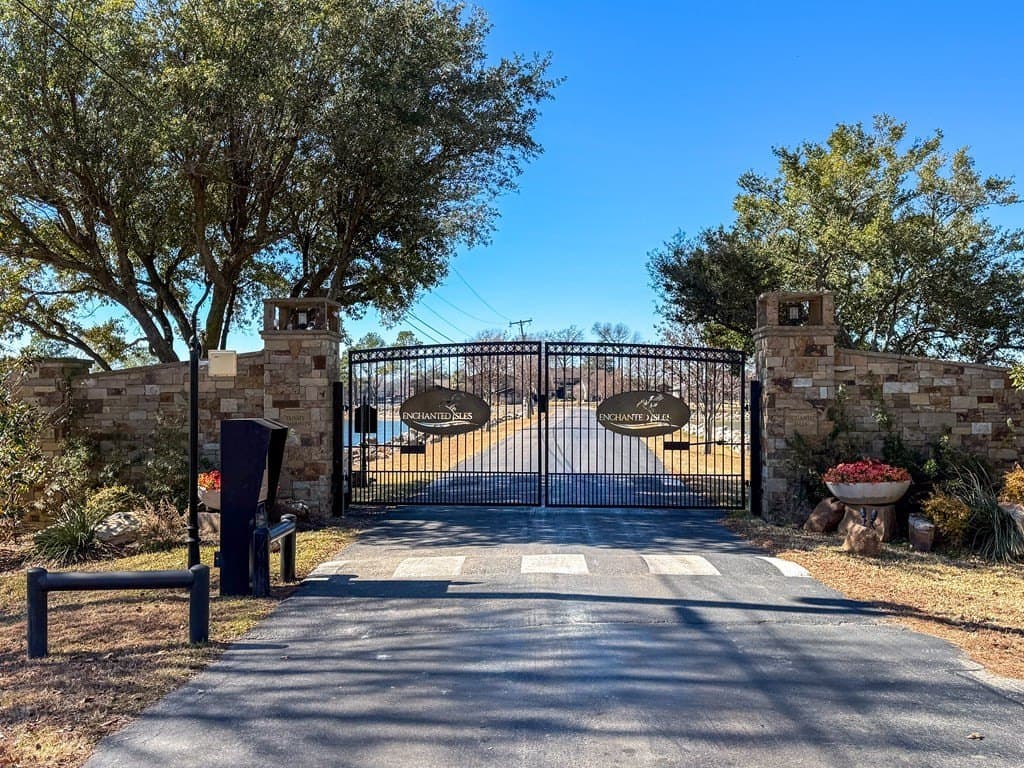 0.24 acres in Henderson County featured view