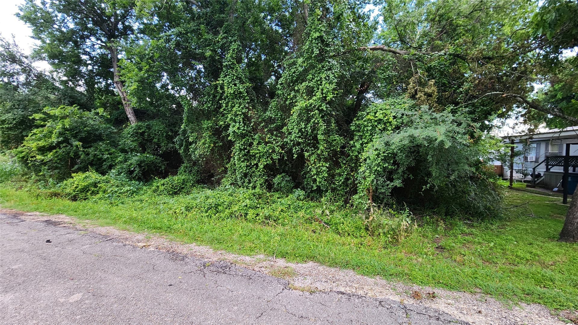 0.17 acres in Hood County - photo 4