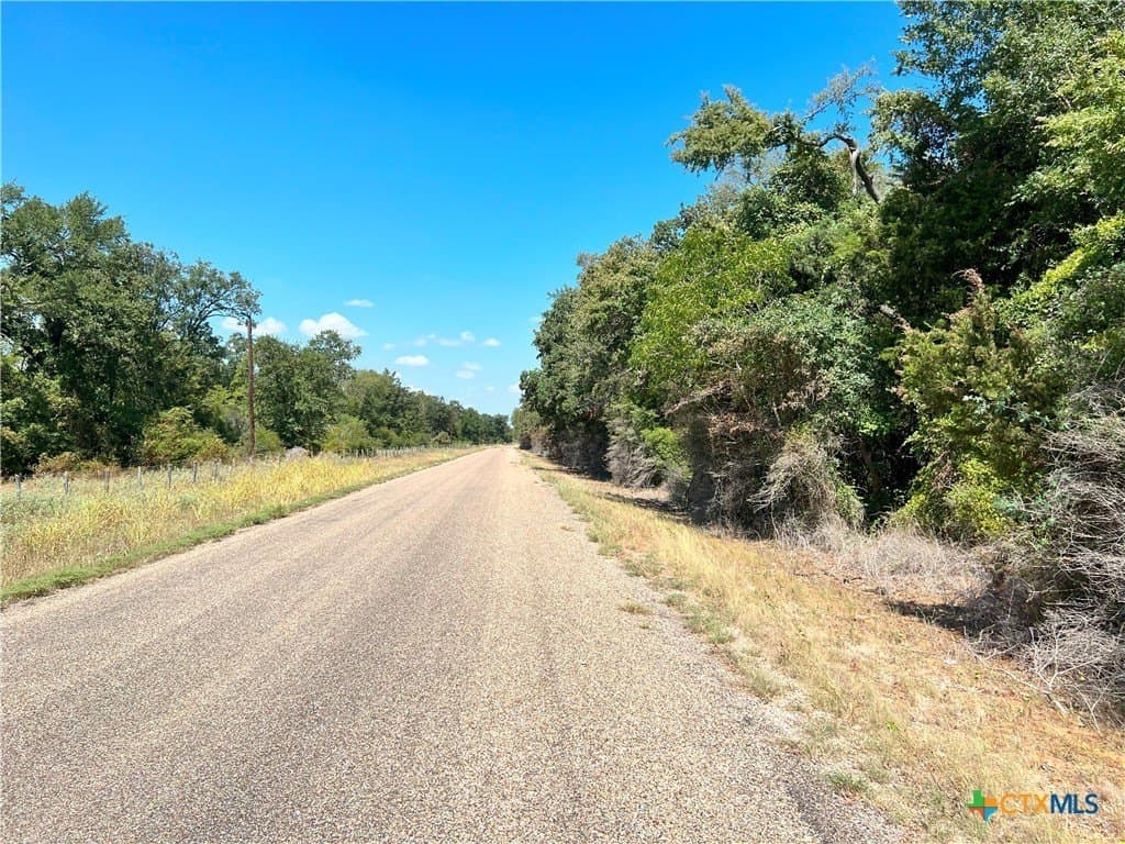 1.09 acres in Robertson County featured view