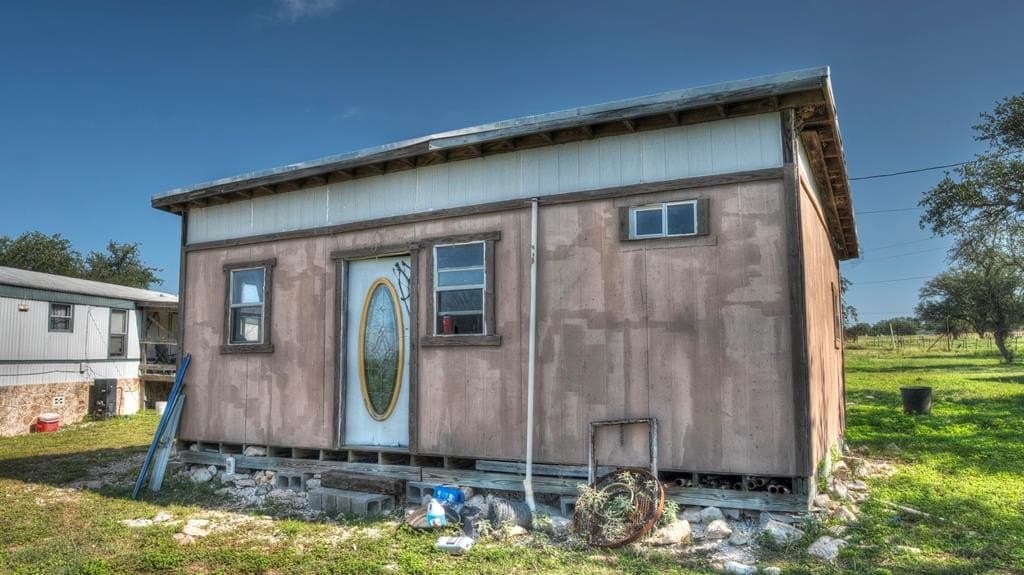 21 acres in Real County - photo 13