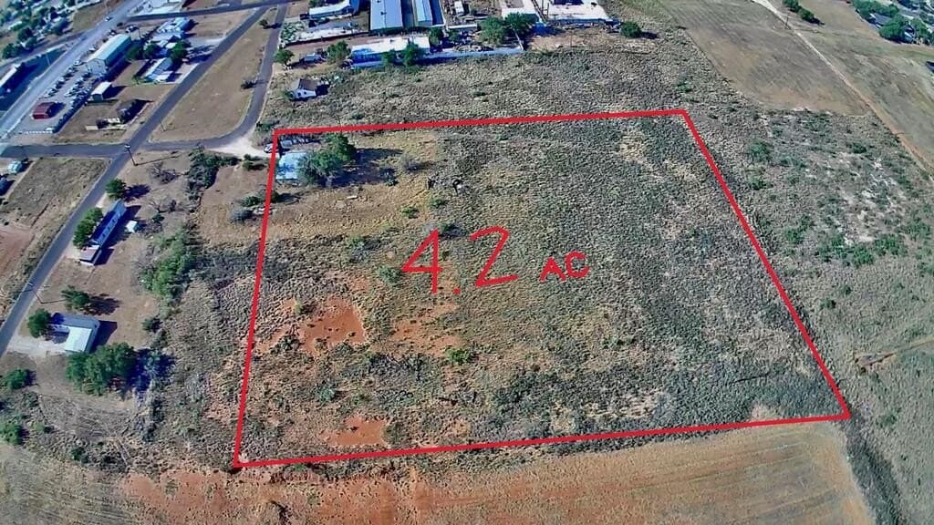 4.2 acres in Gaines County - photo 4