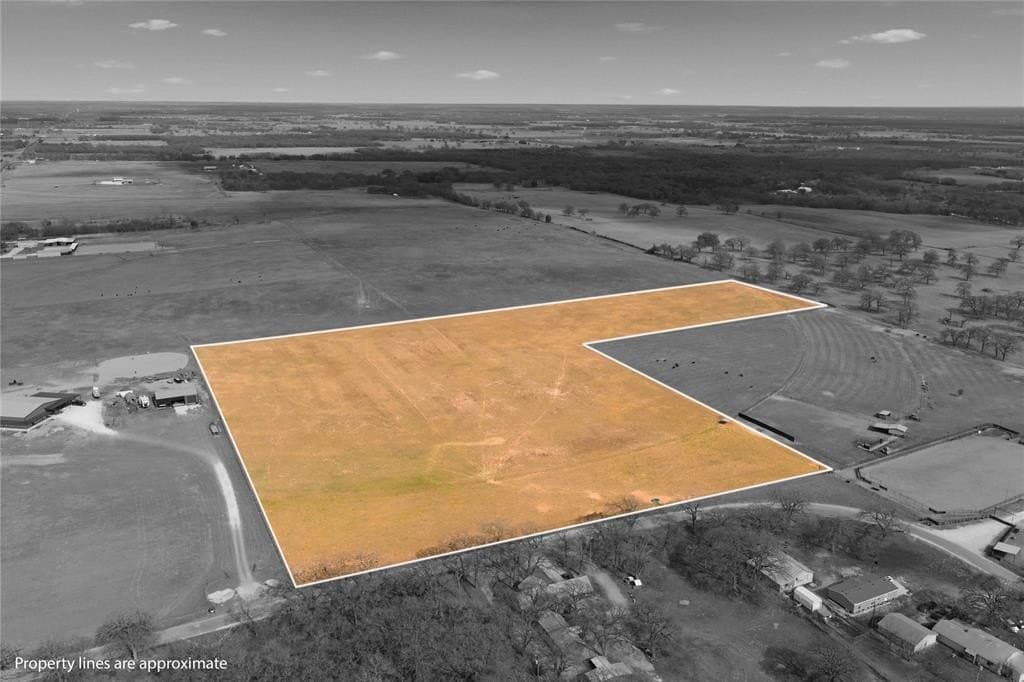 18.09 acres in Hill County gallery image 3