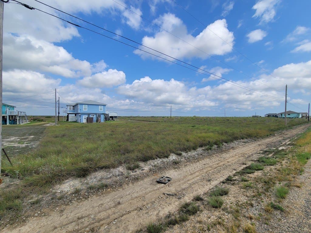 0.33 acres in Texas County gallery image 3