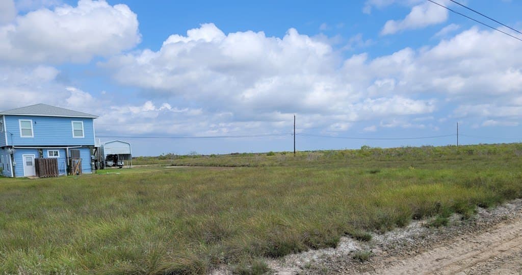 0.33 acres in Texas County featured view