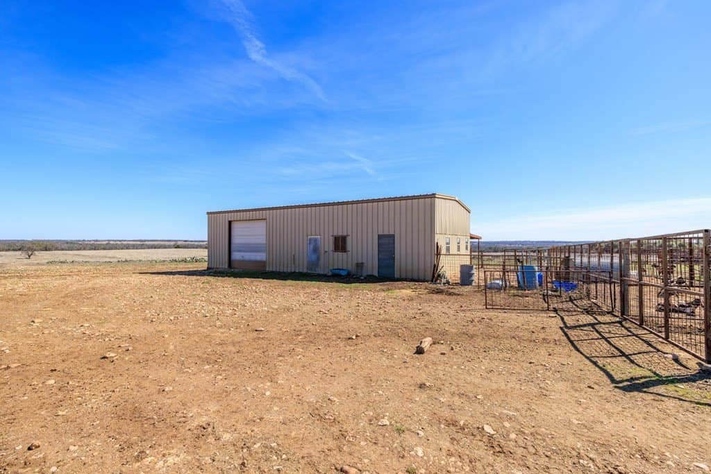 174.85 acres in Gillespie County - photo 26