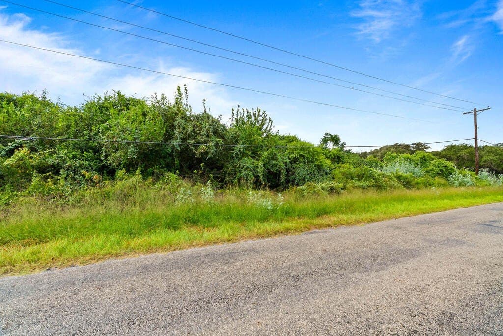 1 acres in Texas County - photo 4