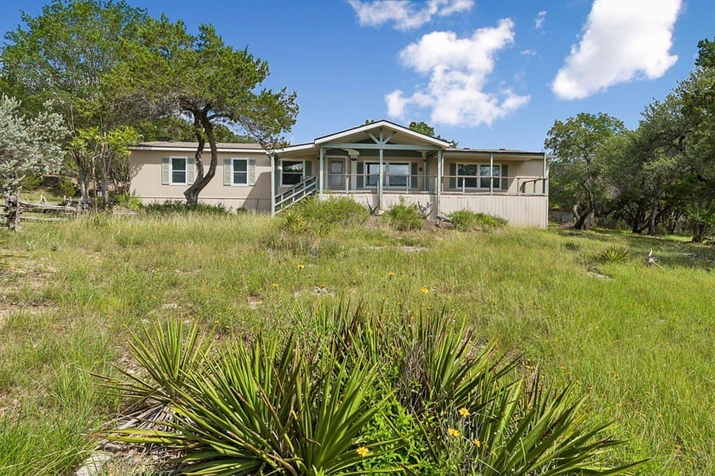 10.89 acres in Comal County - photo 3