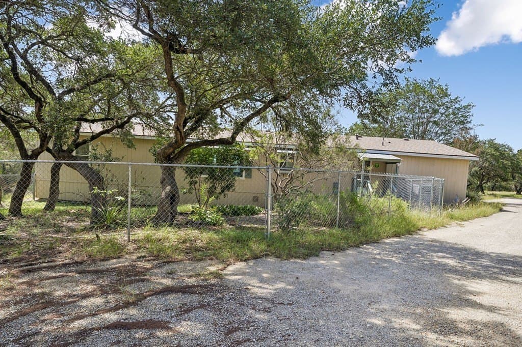 10.89 acres in Comal County - photo 16