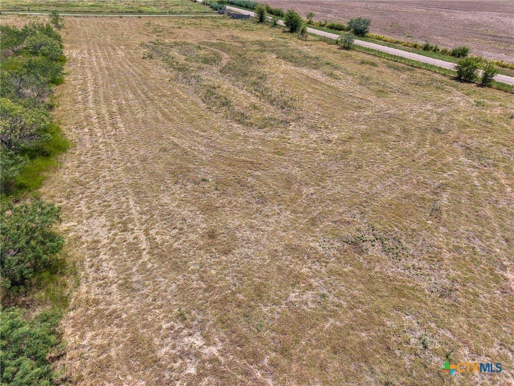 2 acres in McLennan County - photo 9