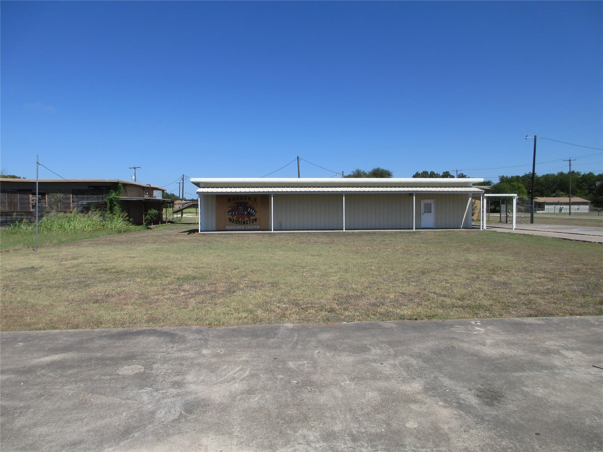 4.21 acres in Falls County - photo 4