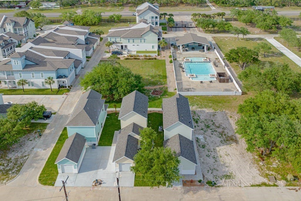 0.05 acres in Aransas County - photo 2