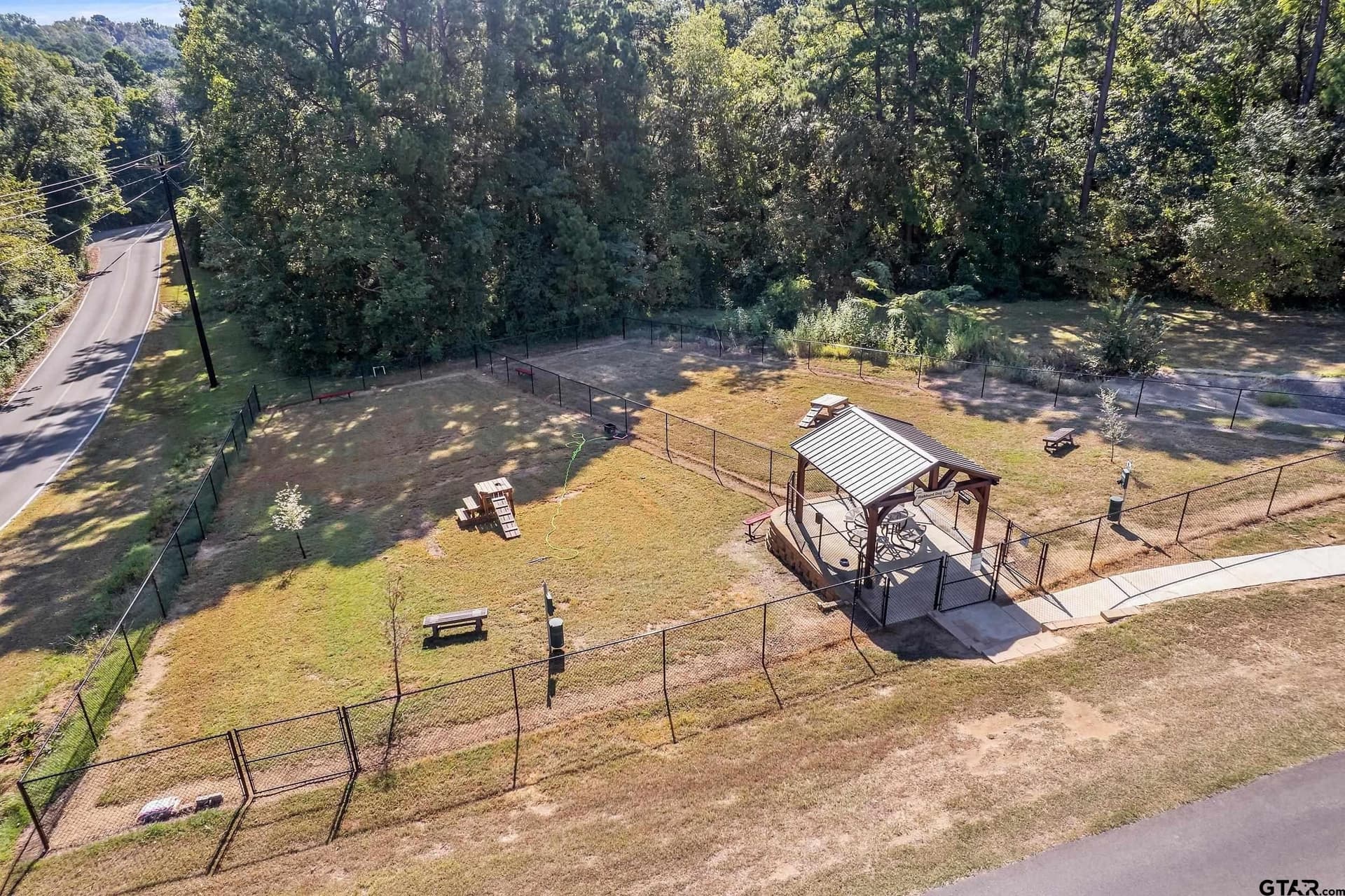 0.4 acres in Smith County - photo 48
