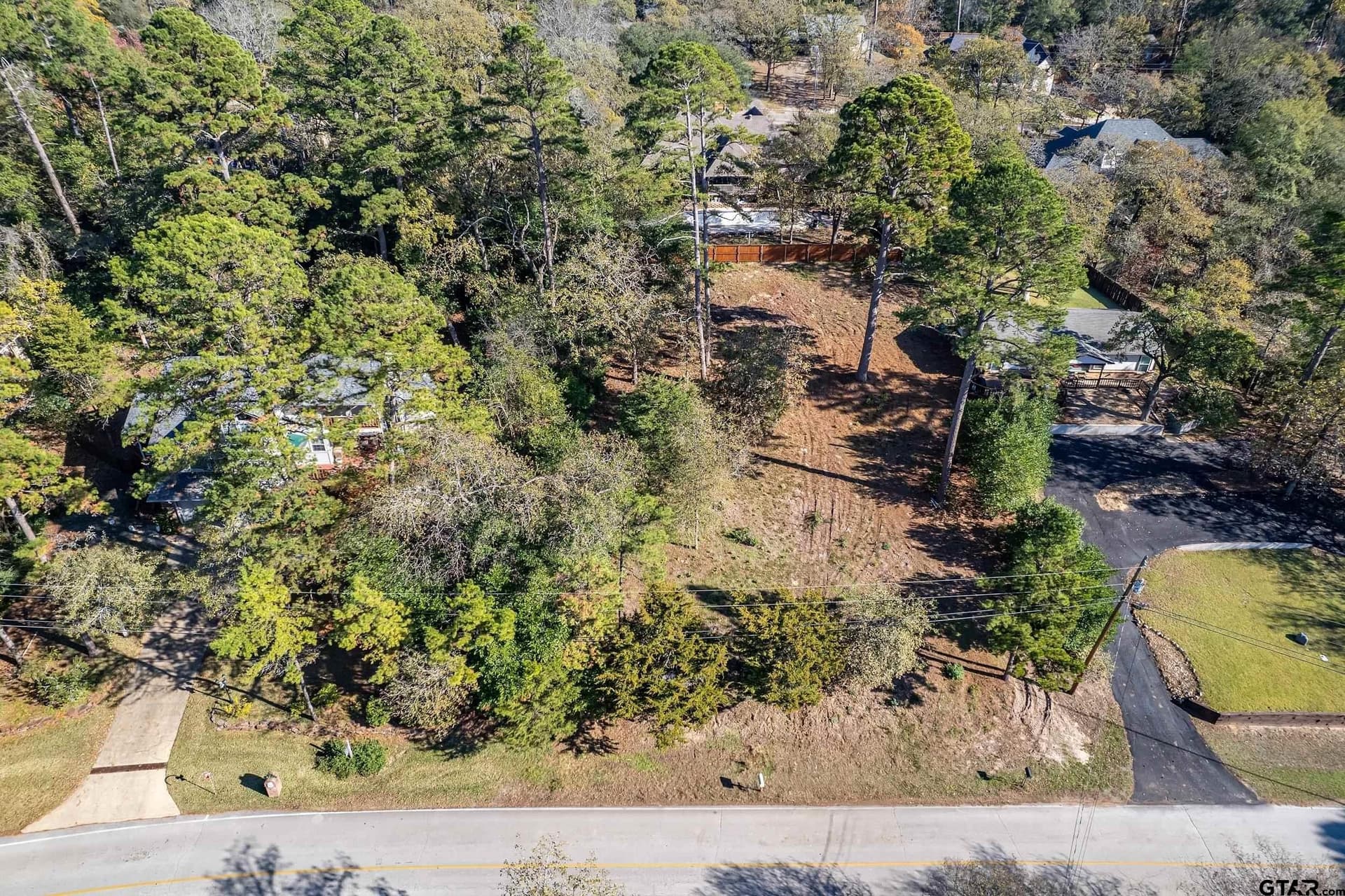 0.4 acres in Smith County - photo 6