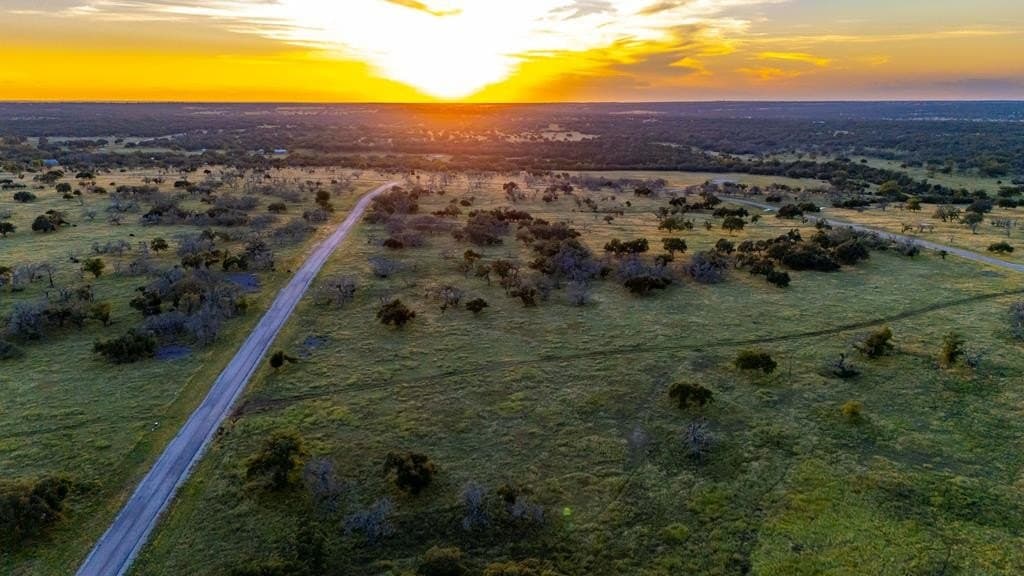 5.44 acres in Gillespie County