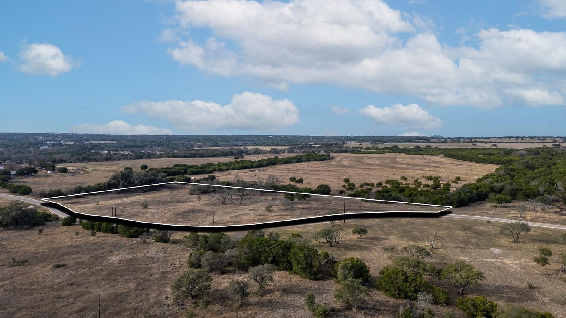 5.95 acres in Burnet County