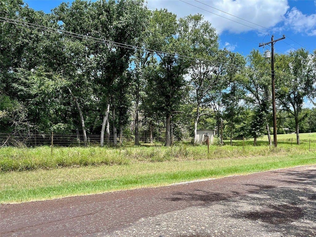 0.56 acres in Limestone County featured view