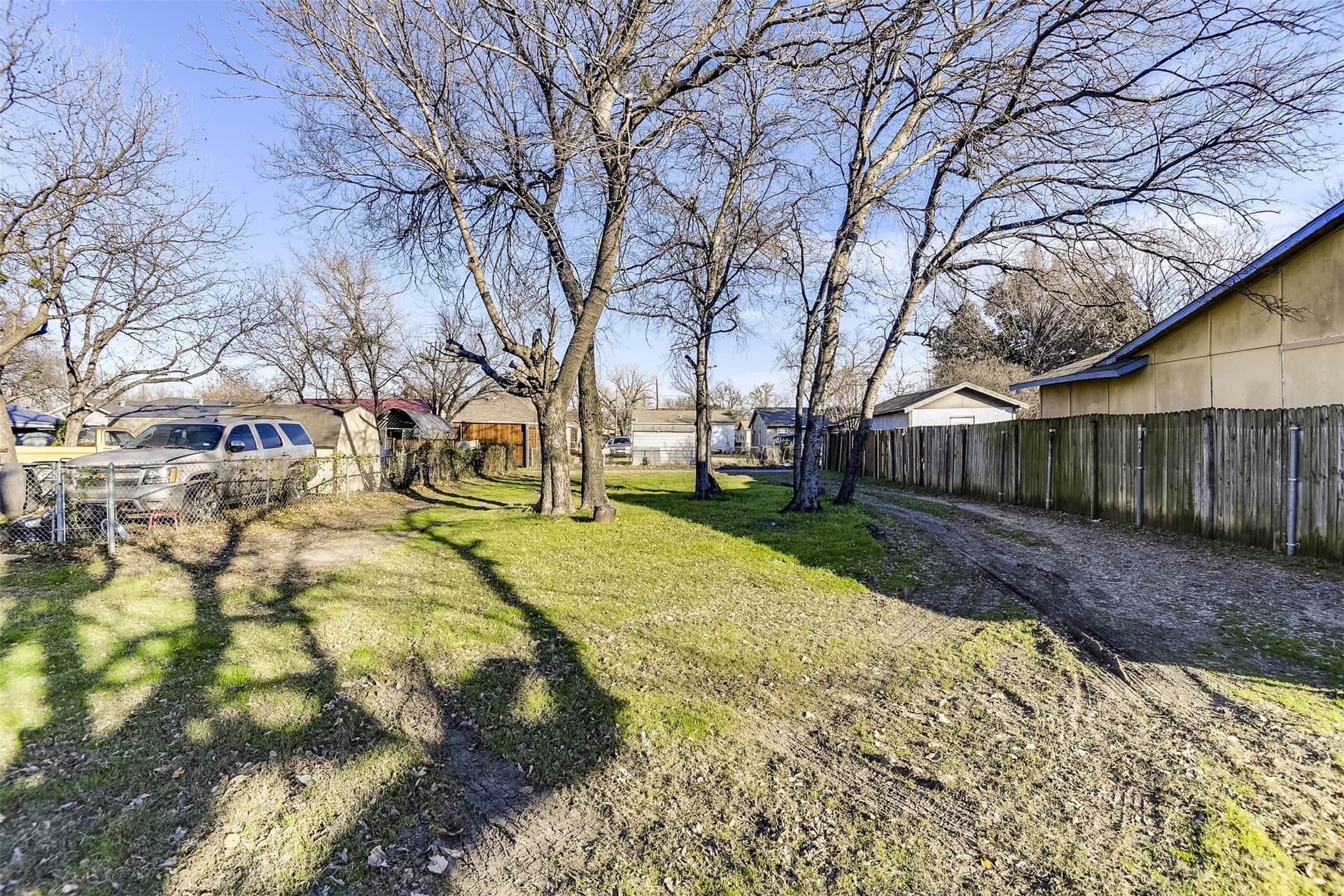 0.15 acres in Dallas County - photo 6