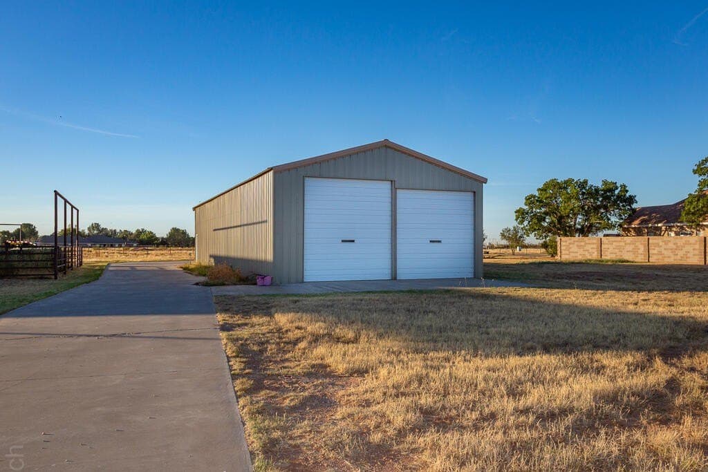 17.73 acres in Midland County - photo 101