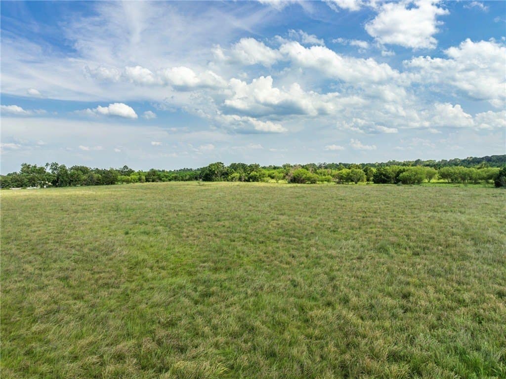 34.65 acres in AUSTIN County - photo 9
