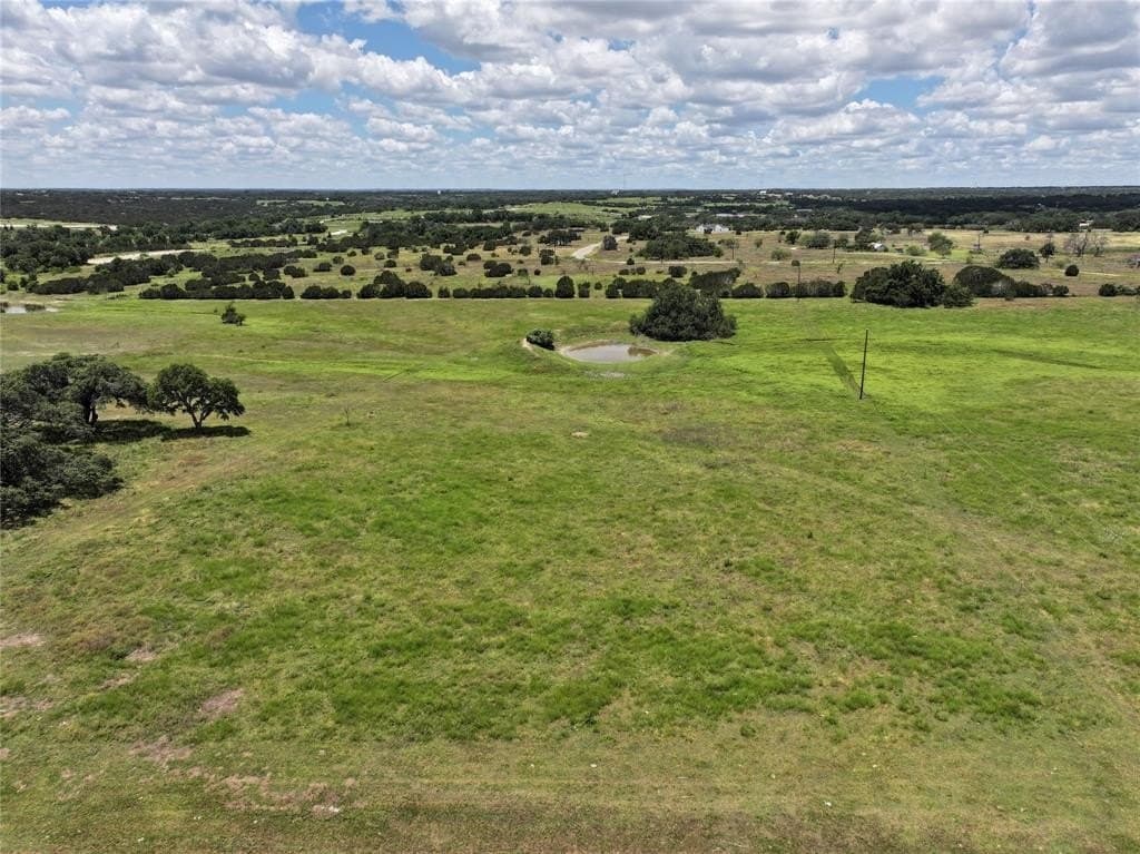 5 acres in Burnet County