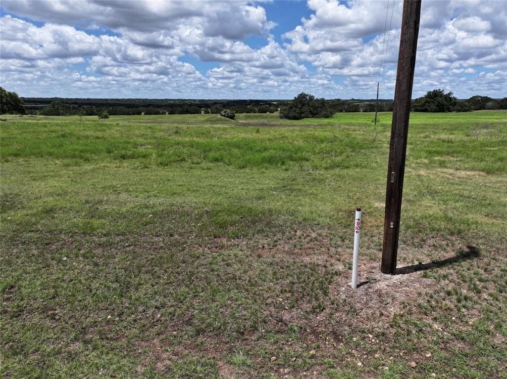 5 acres in Burnet County gallery image 2