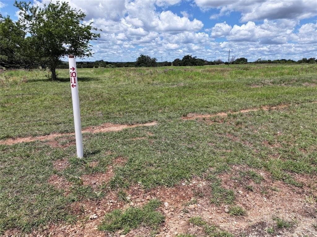 5 acres in Burnet County gallery image 3