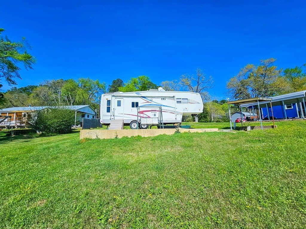 0.75 acres in ANDERSON County - photo 10