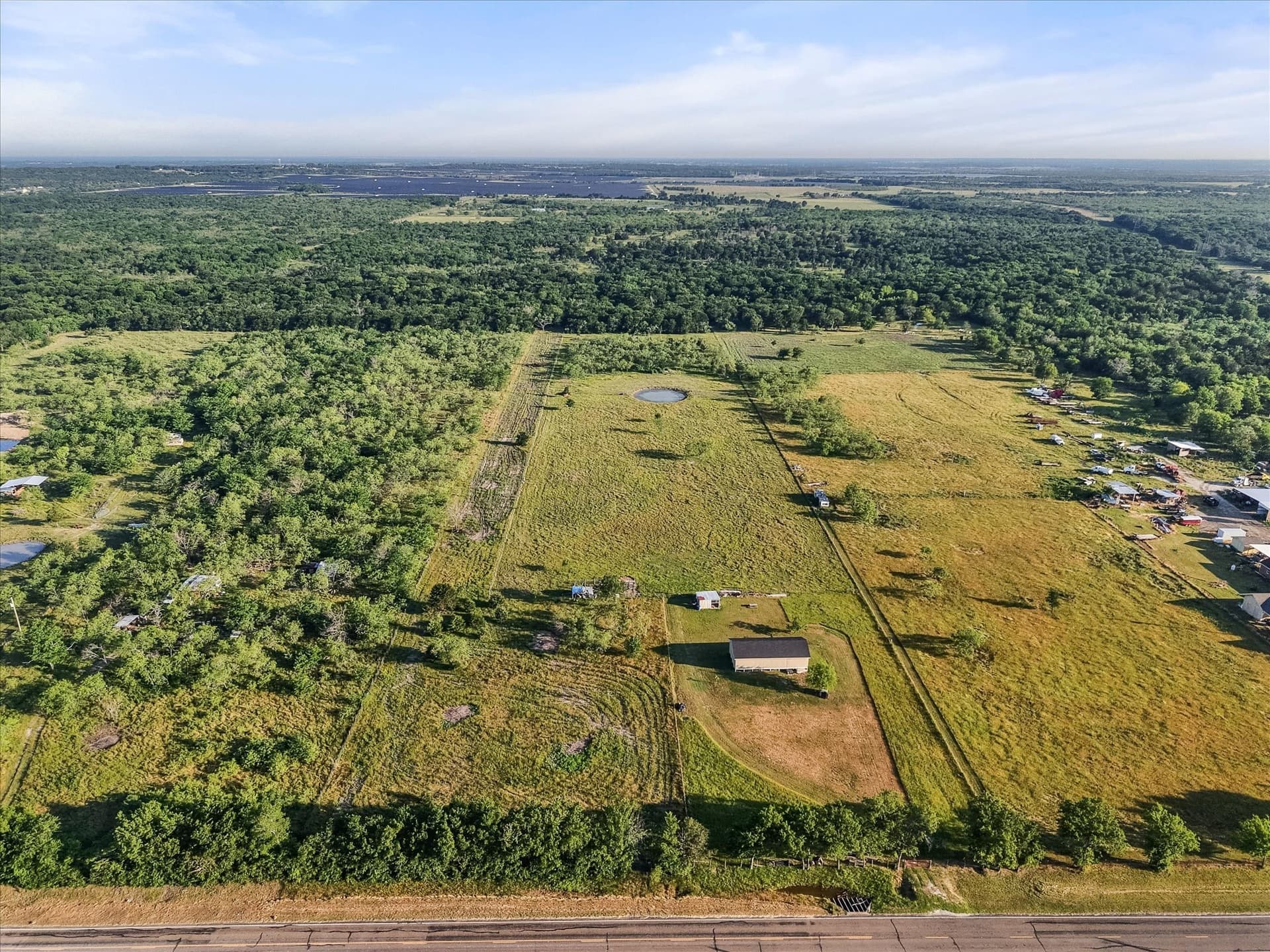 10.18 acres in Navarro County gallery image 4