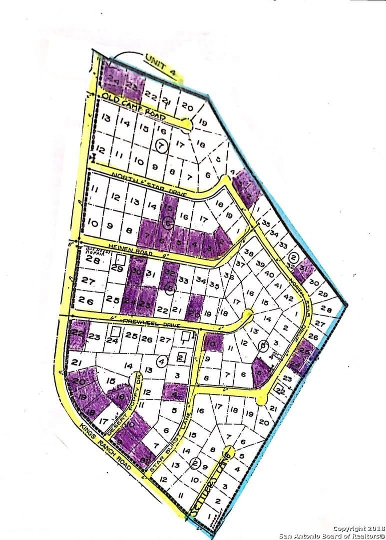 0.7 acres in Bandera County gallery image 2