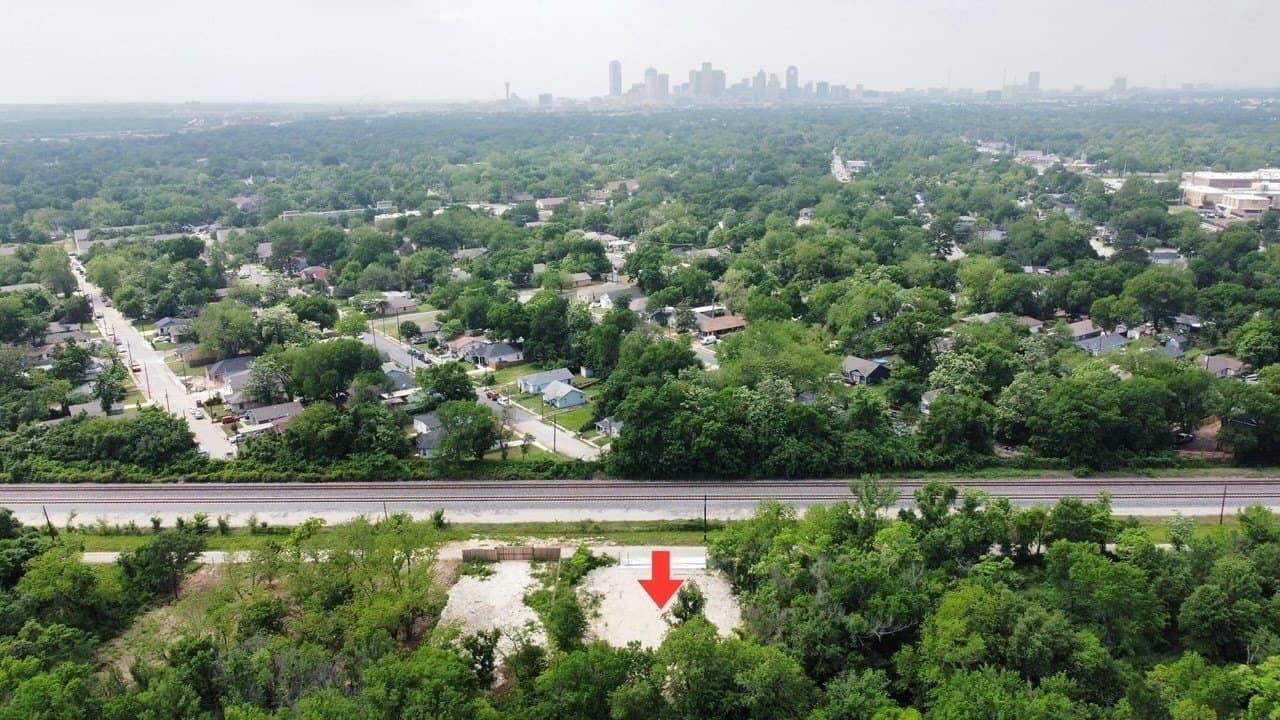 0.13 acres in Dallas County - photo 4