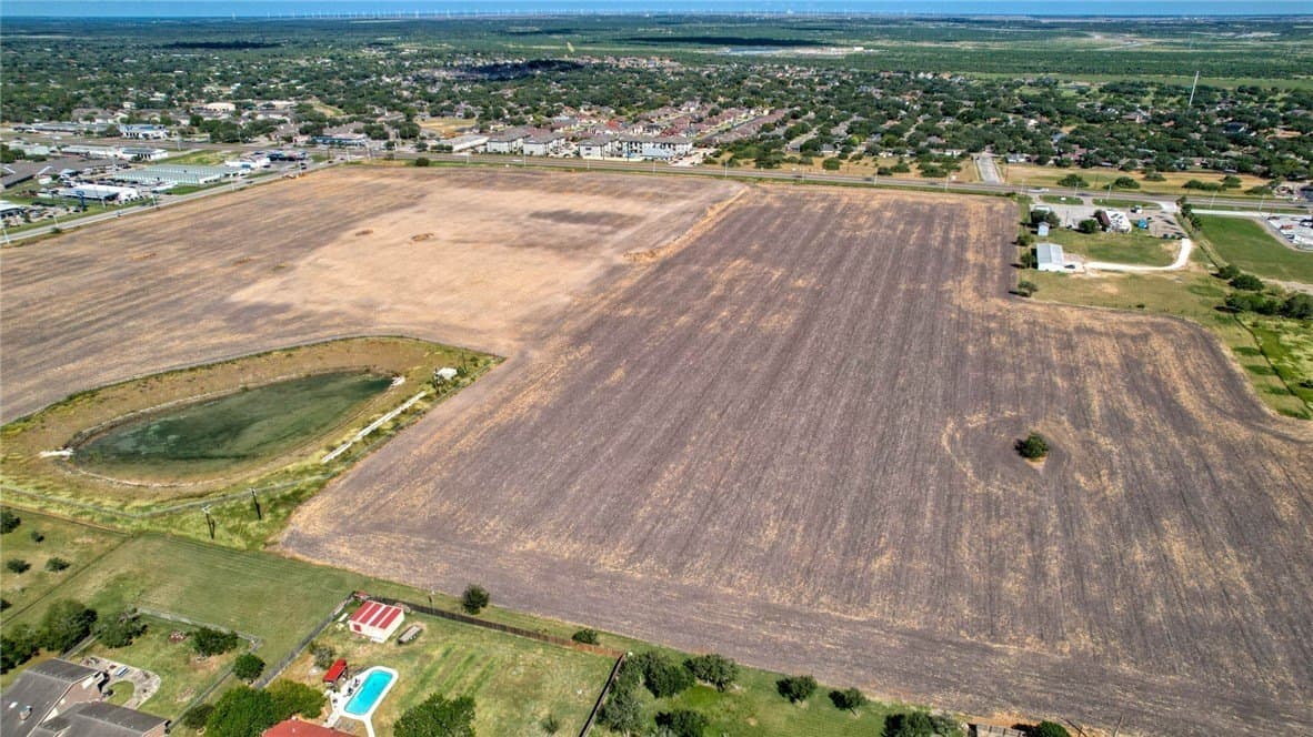 20 acres in Nueces County - photo 13