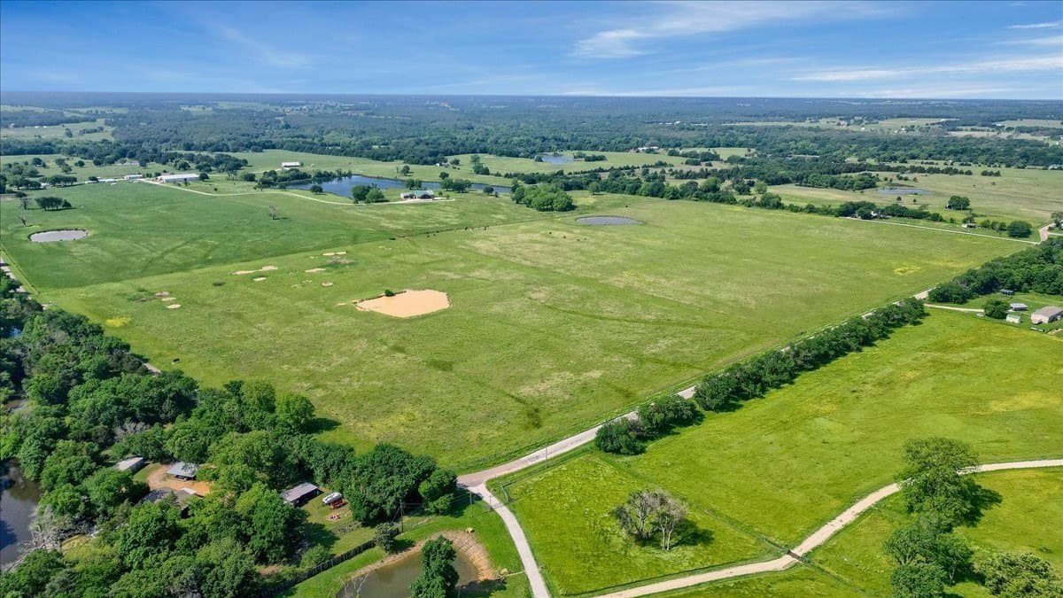56.62 acres in Grayson County - photo 18