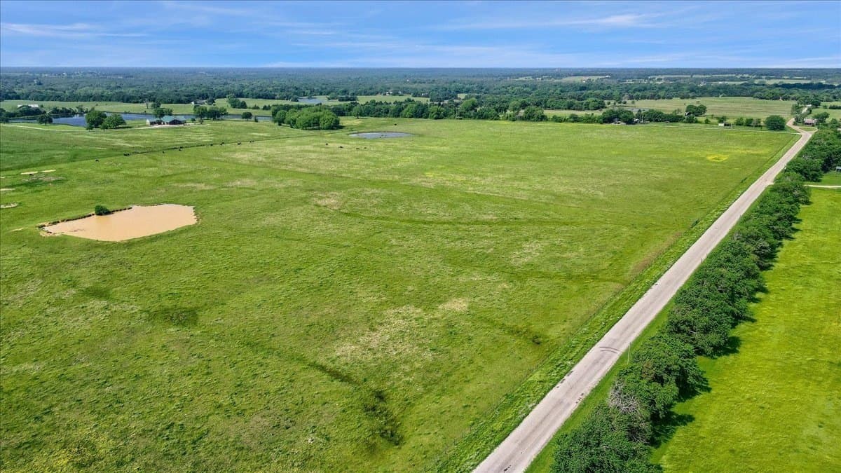 56.62 acres in Grayson County - photo 17