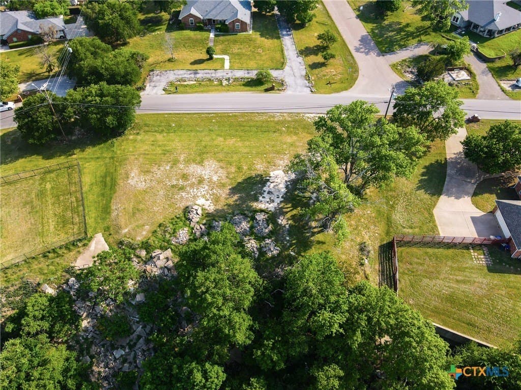 1.62 acres in Coryell County gallery image 3