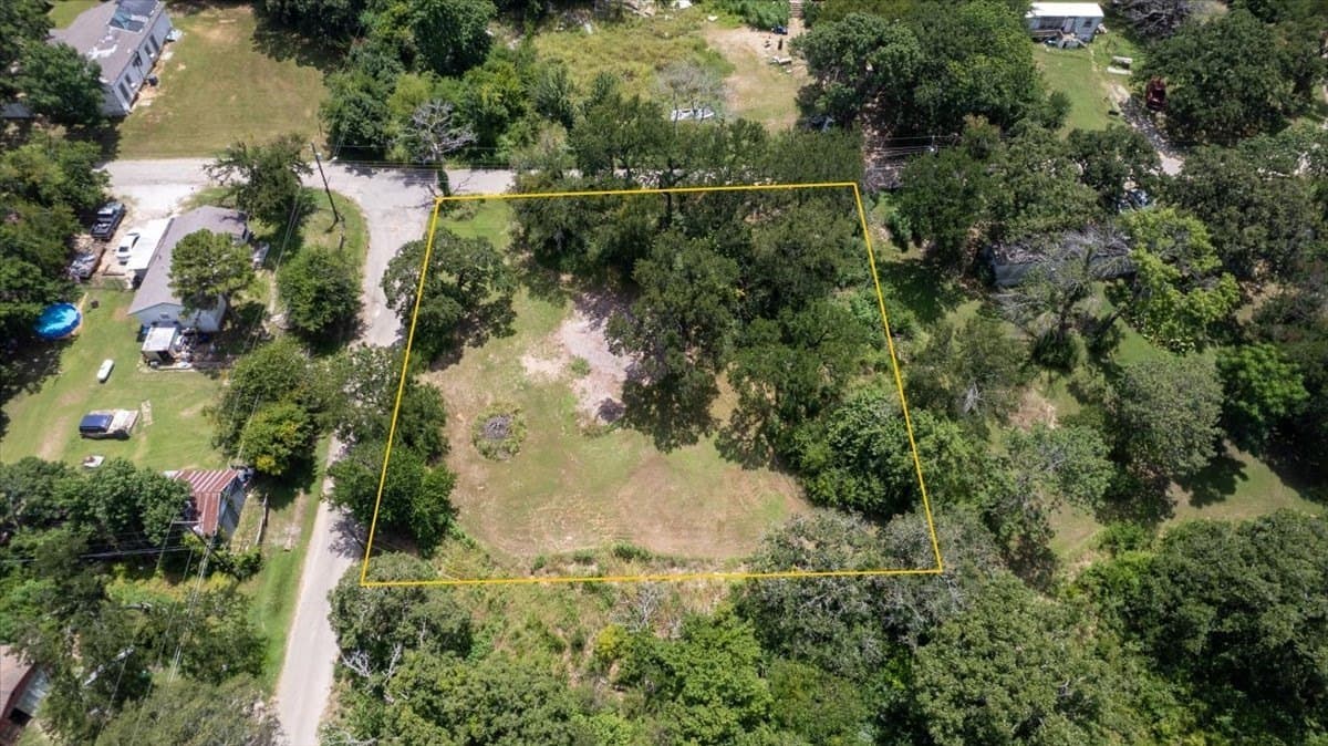 0.41 acres in Grayson County - photo 4