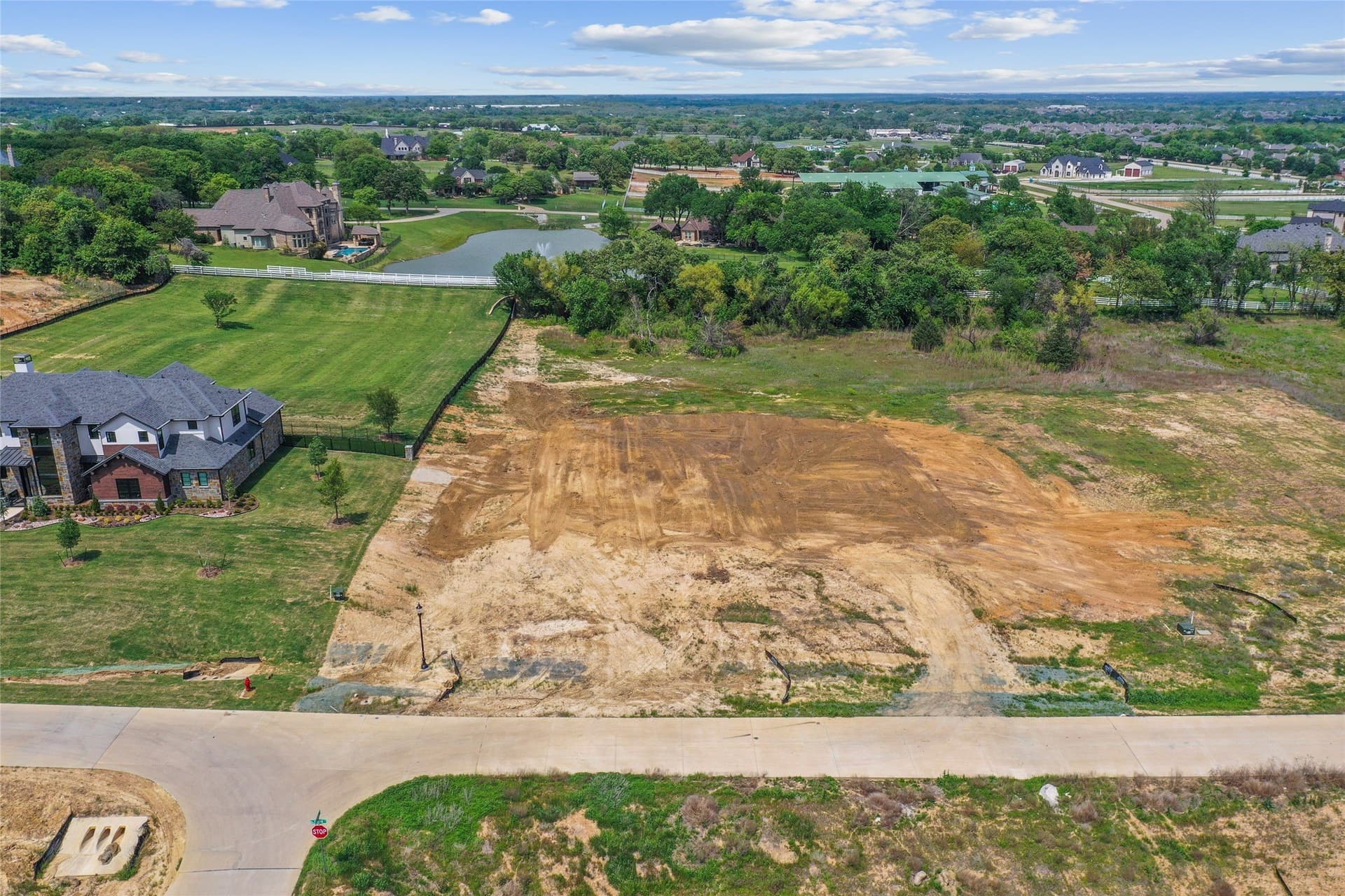 2 acres in Denton County gallery image 3