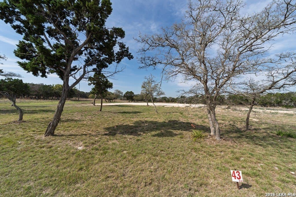 1.18 acres in Kerr County gallery image 2
