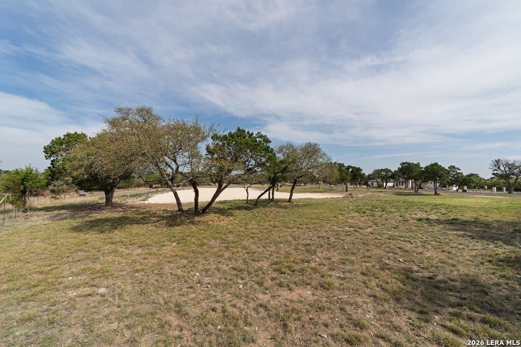 1.18 acres in Kerr County - photo 6