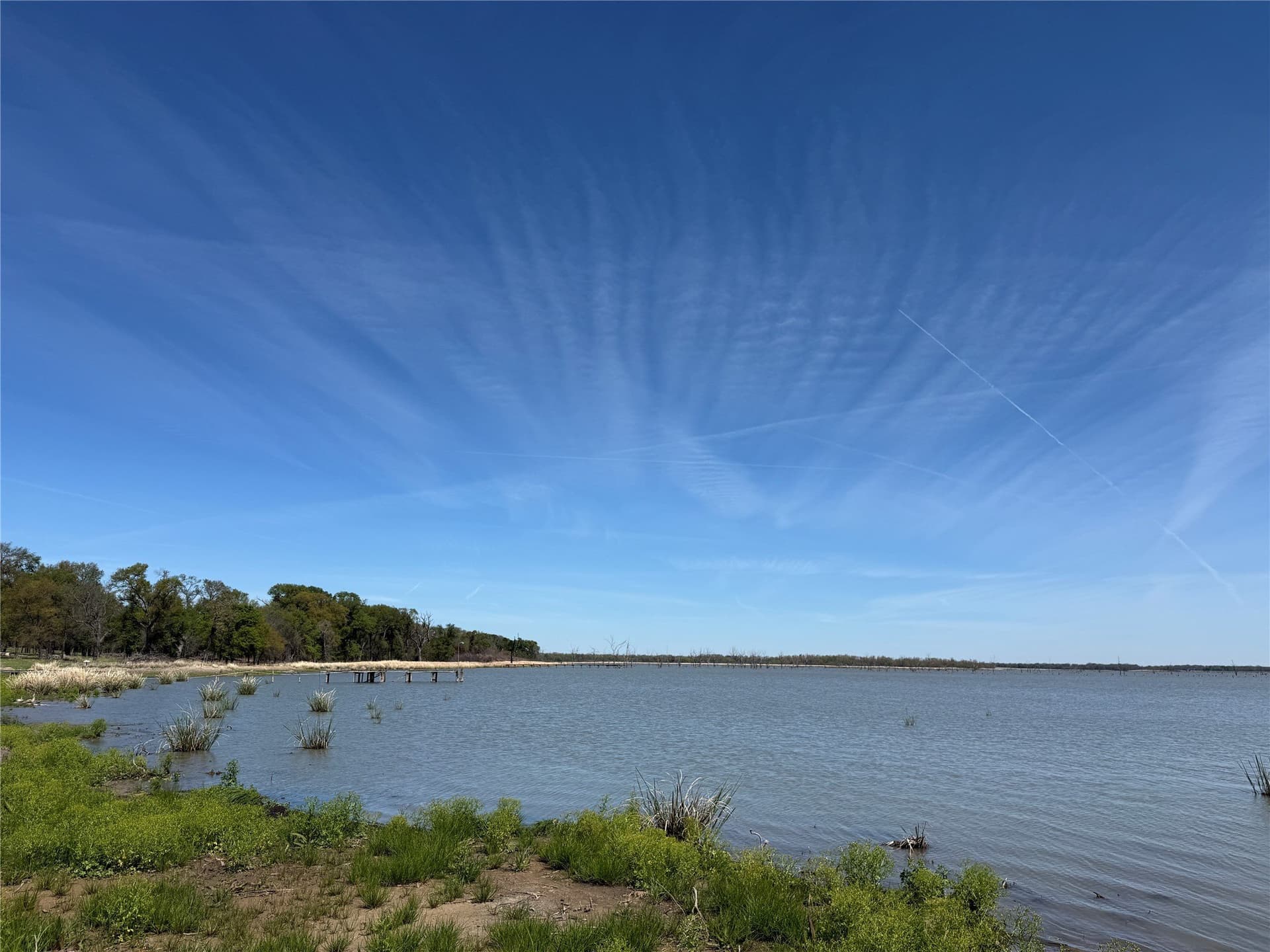 1.28 acres in Navarro County