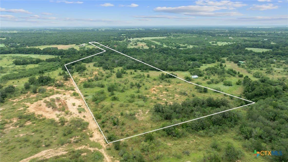 21.13 acres in Guadalupe County - photo 6