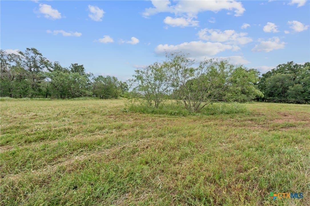 21.13 acres in Guadalupe County - photo 25