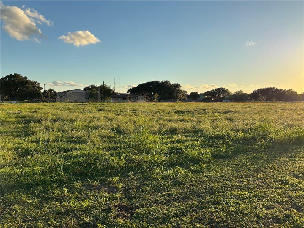 4.45 acres in Refugio County