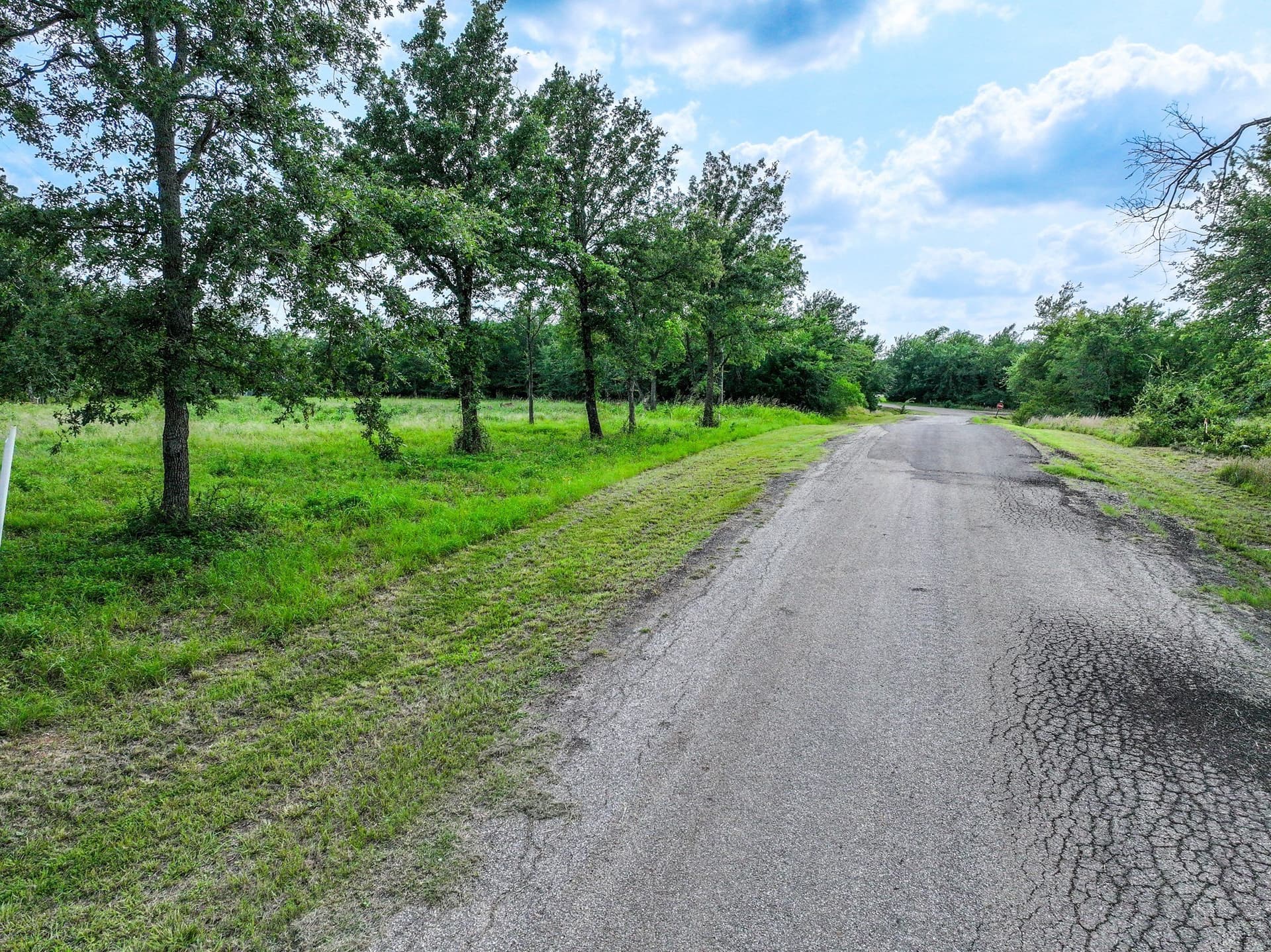 1.09 acres in Hopkins County featured view