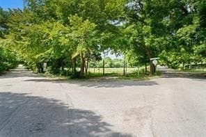 9.98 acres in Dallas County gallery image 2