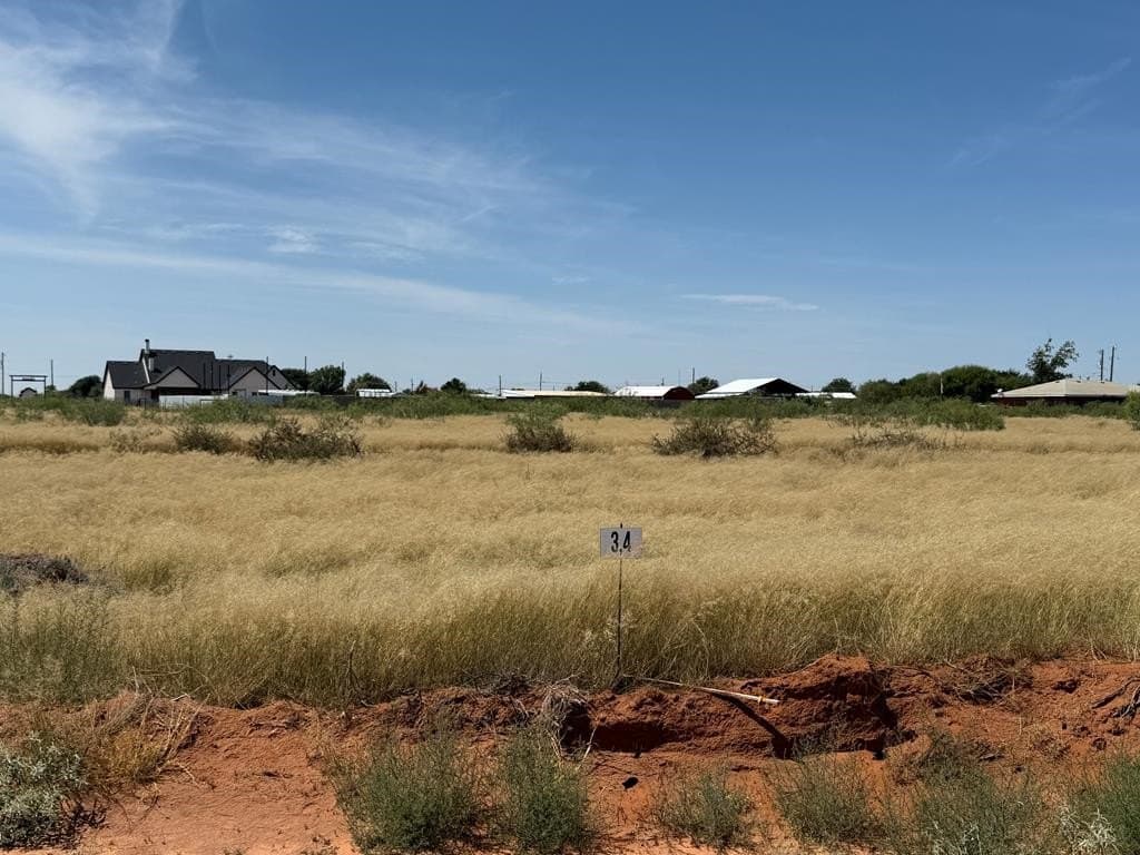 2.4 acres in Andrews County