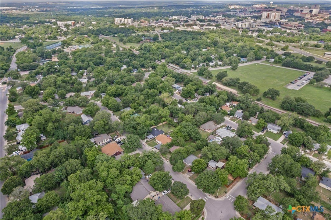 0.18 acres in Hays County - photo 8