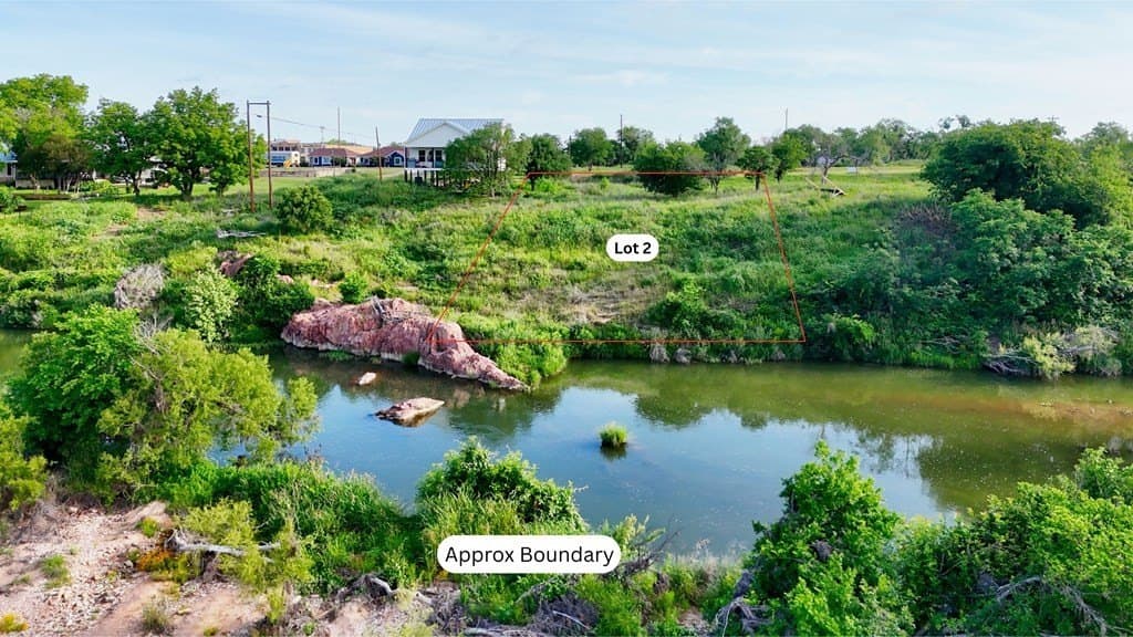 0.51 acres in Llano County gallery image 4